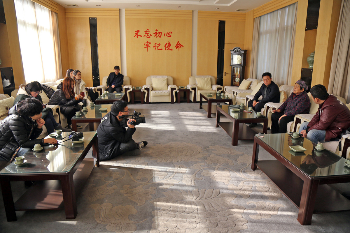 ＂管家婆必出一肖一码一中＂的：快速解答方案实践_程序版9.17