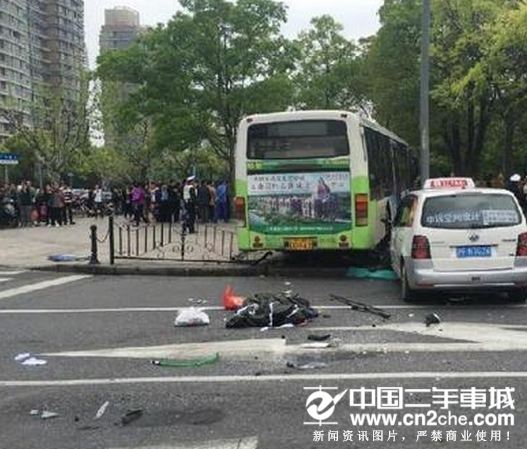 上海车祸事件背后的励志故事，变化带来自信与成就感